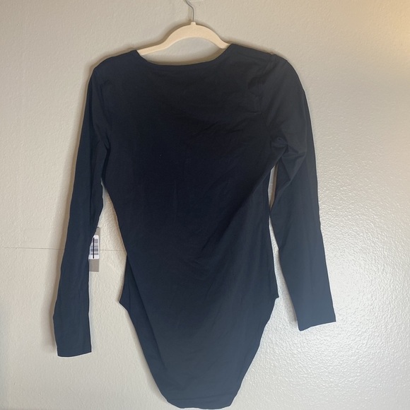 EVERLANE The Henley Bodysuit Black NWT - Picture 5 of 6